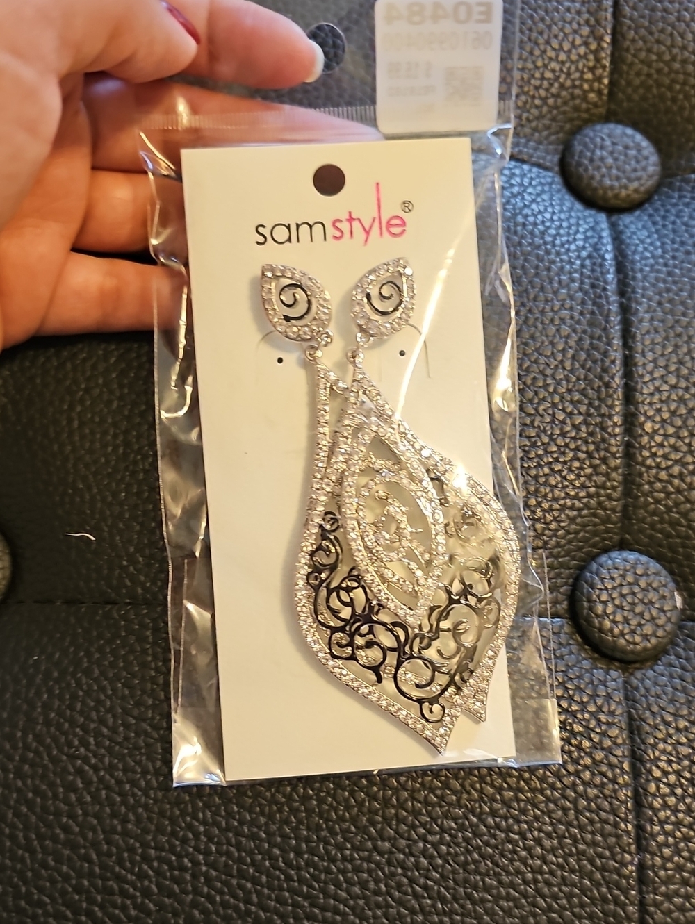 Samstyle Silver Filigree Teardrop Earrings